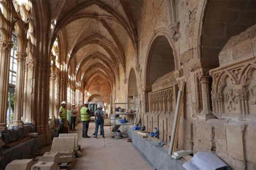 Саркофаги каталонской знати 13 и 14 веков найдены в древнем монастыре