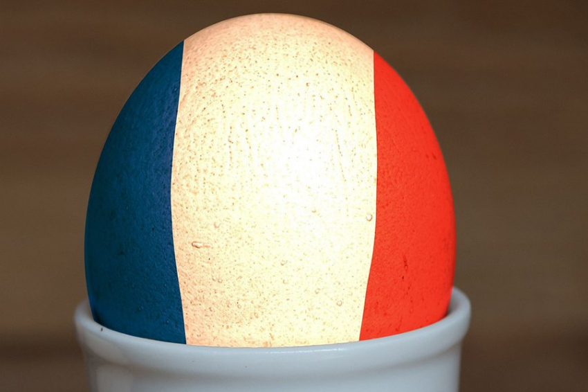 Президент Макрон в поход собрался…