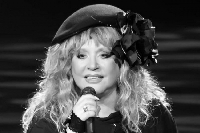 Широкомасштабное песенное вторжение Пугачевой набирает обороты