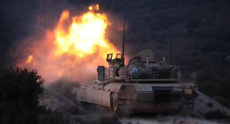 «Не самая полезная матчасть в этой войне»: советник президента США поставил под сомнение эффективность танков Abrams