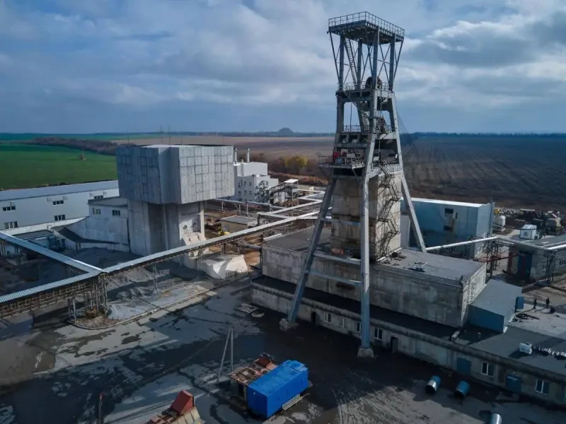 ВС РФ находятся всего в нескольких километрах от стратегического объекта Украины – шахтоуправления «Покровское»