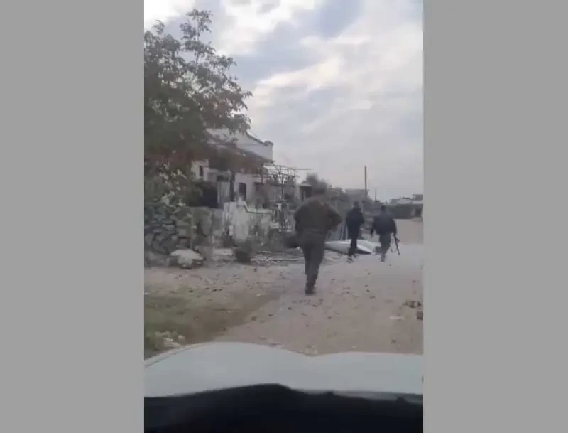 Сирийская армия выбирала между позором и войной, а попала ещё и на эшафот