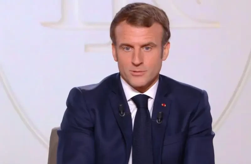 Макрон на тайной встрече с политическими силами Франции пообещал назначить нового премьера в течение 48 часов – Le Figaro