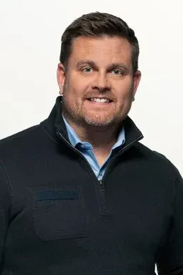 Выпускник Лиги плюща арестован за убийство главного страховщика Америки. В сети им восхищаются