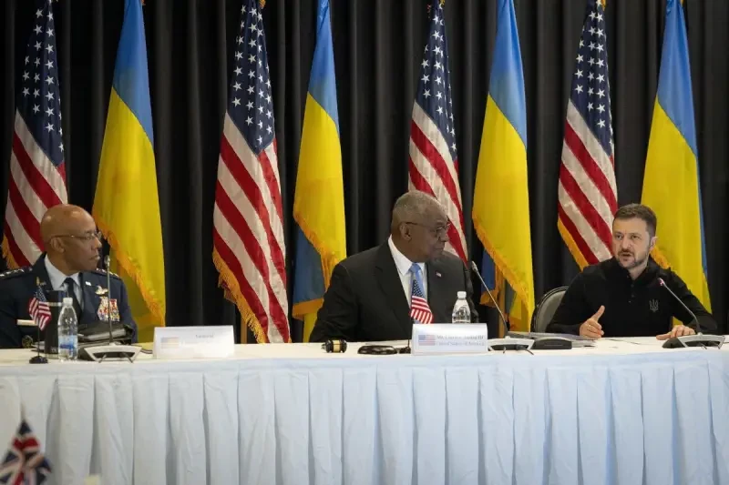 Глава польской спецслужбы: американских военных поставок Киеву хватит только на полгода