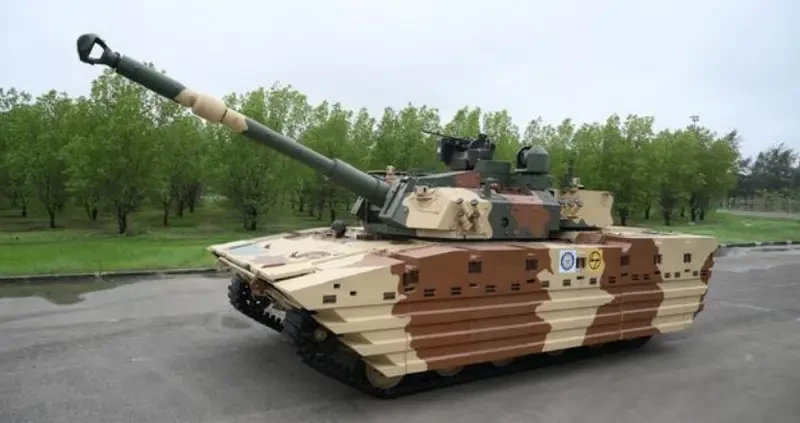 «Т-72/90 ограничены в горах Ладакха»: Индия показала испытания лёгкого танка Zorawar