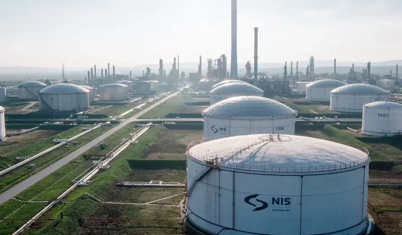 США введут санкции против «Нефтяной индустрии Сербии», совладельцем которой является «Газпром»