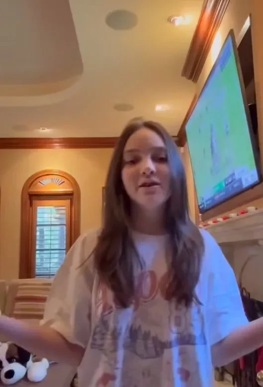 "Оскорблять за фамилию — полный бред". Дочь Филиппа Киркорова Алла-Виктория рассказала о хейте