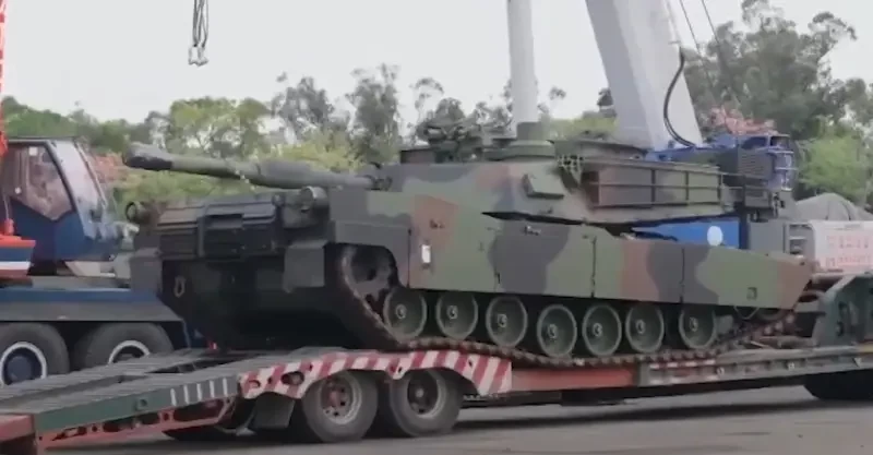 «Танки разберём на части – как на Украине»: в китайской прессе назвали поставку Abrams Тайваню «нецелесообразной»