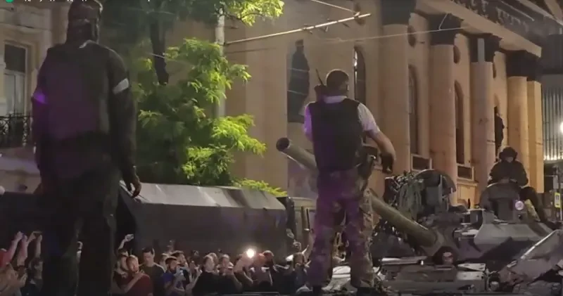 Вплоть до пожизненного: Путин подписал указ об ужесточении наказания за вооруженный мятеж