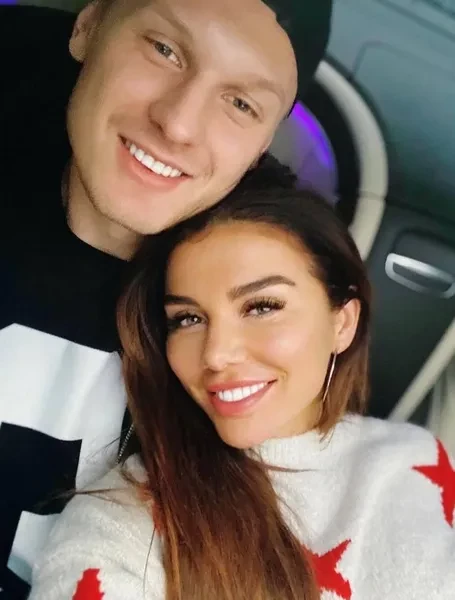 Анна Седокова не приехала на похороны Яниса Тиммы