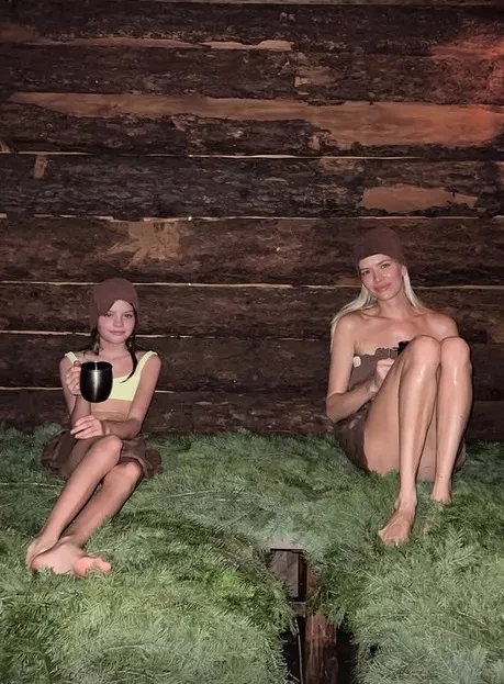 Елена Перминова опубликовала первые фото с детьми после расставания с Александром Лебедевым