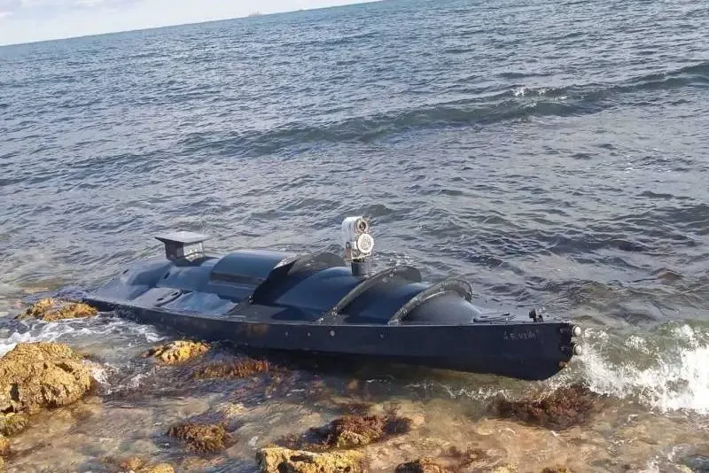 Минобороны подтвердило отражение ночной атаки украинских безэкипажных катеров на Севастополь
