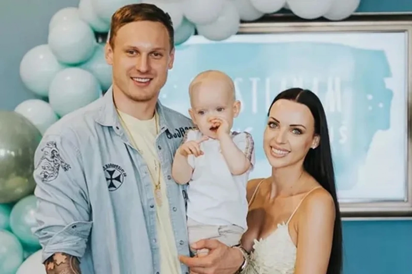 Бывшая жена Яниса Тиммы, от которой он ушел к Седоковой, сделала заявление после его смерти