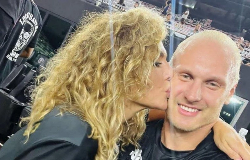 Публичная скорбь Анны Седоковой после смерти мужа Яниса Тиммы: певицу рвут на куски