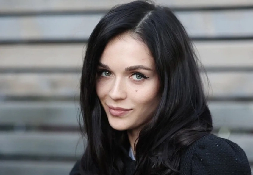 "Наслышана о цене успеха и красоты". Софья Синицына, которую подозревали в романах с Константином Богомоловым и Фёдором Бондарчуком, ответила на слухи