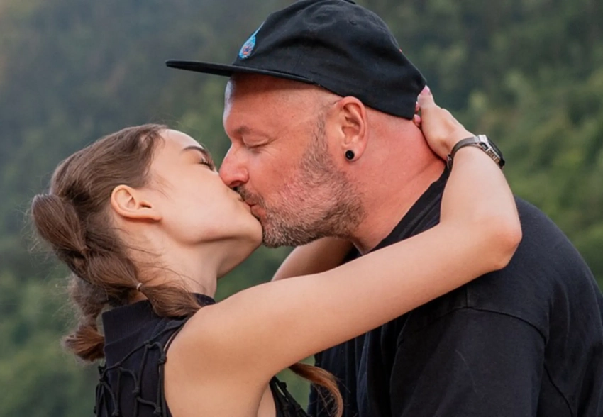 Марк Горобец и Александрина Олексюк, которых критиковали за 30-летнюю разницу в возрасте, поженились