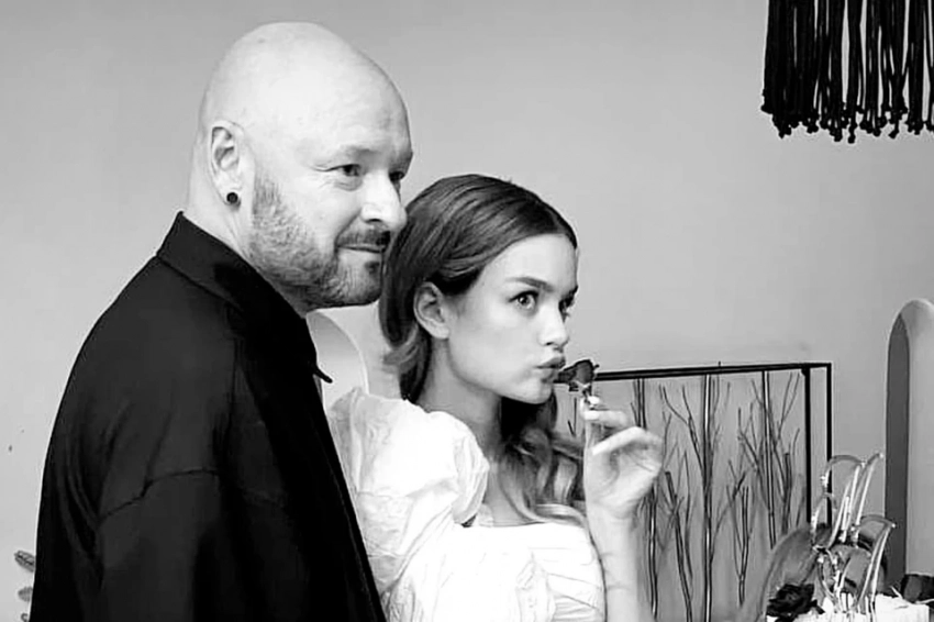 Песни Шнура, разбитые тарелки и алые лепестки: как прошла свадьба Марка Горобца и Александрины Олексюк, которая младше его на 31 год