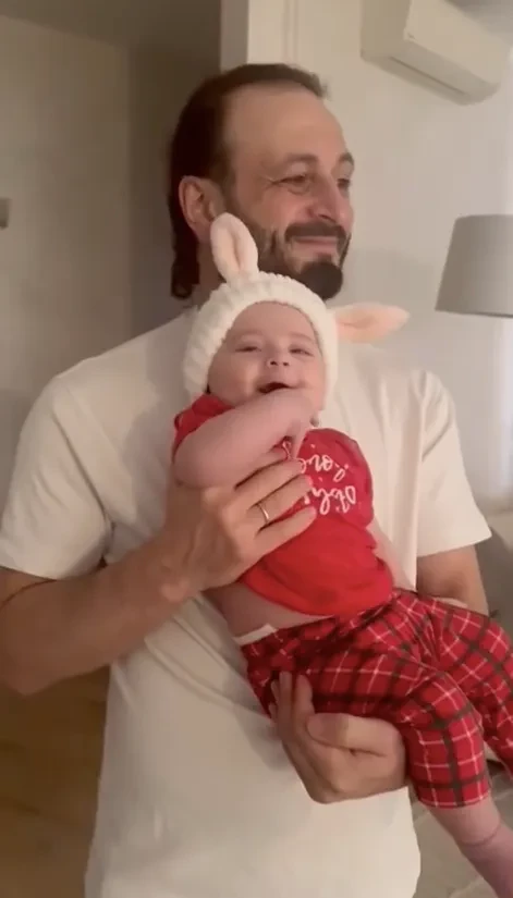 Елизавета Арзамасова и Илья Авербух впервые показали дочь Лию