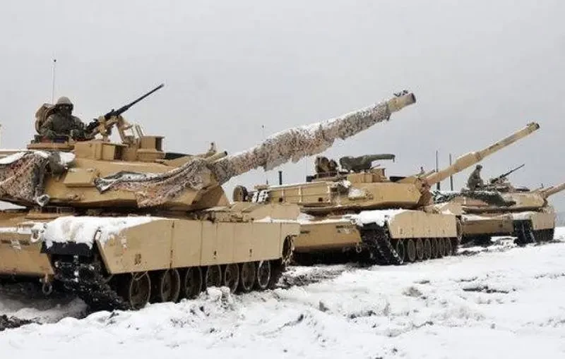 По итогам заседания очередного «Рамштайна» Зеленскому пообещали поставить дополнительные партии танков