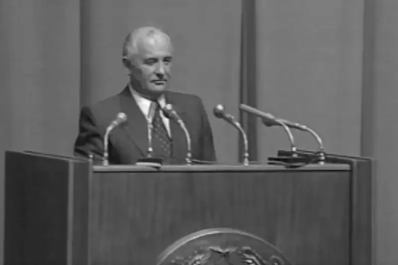 Непростые 80-е: к чему привела горбачёвская перестройка