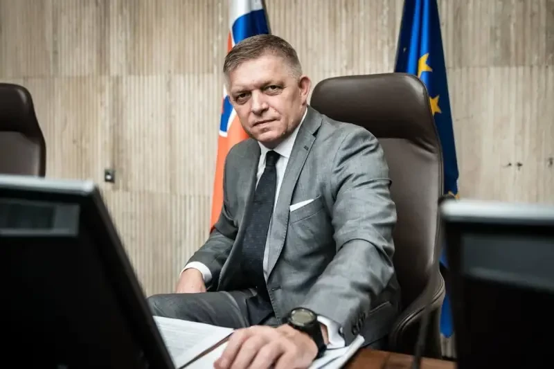 «Попрошайка и шантажист»: Словацкий премьер Фицо раскритиковал Зеленского