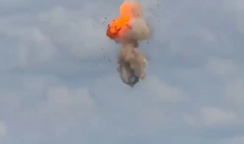 Два украинских беспилотника сбиты над Альметьевском при попытке атаковать нефтеперекачивающую станцию