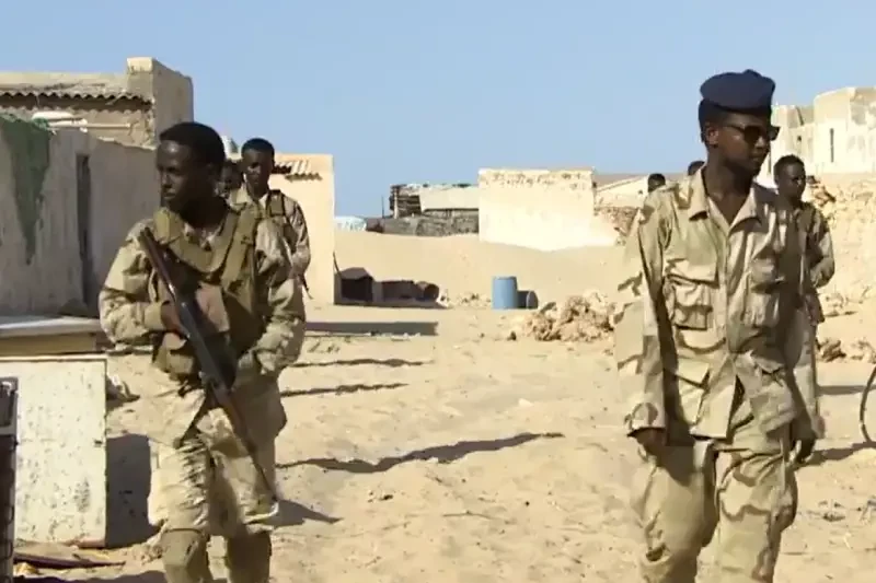 «Размещали здесь припасы и раненых»: в Сомали Силы обороны Пунтленда захватили базу боевиков ИГ