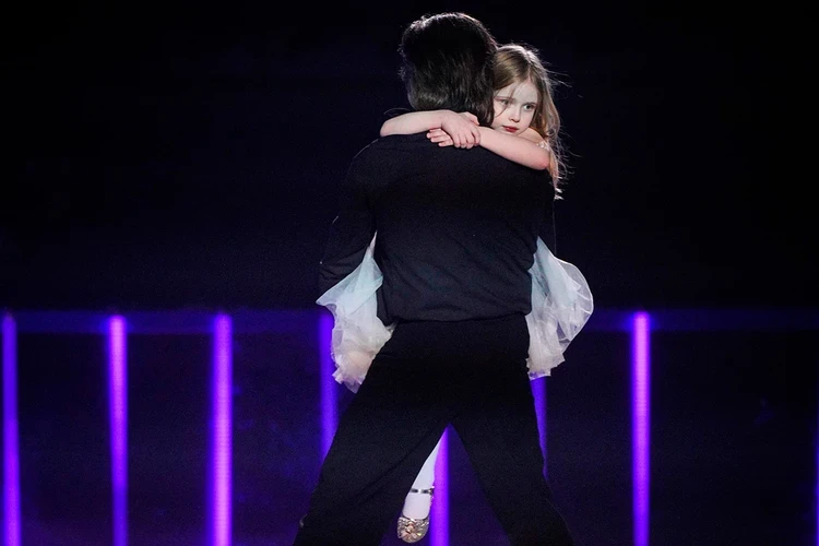 Дочь Анастасии Заворотнюк устроила разнос Петру Чернышеву после появления другой женщины