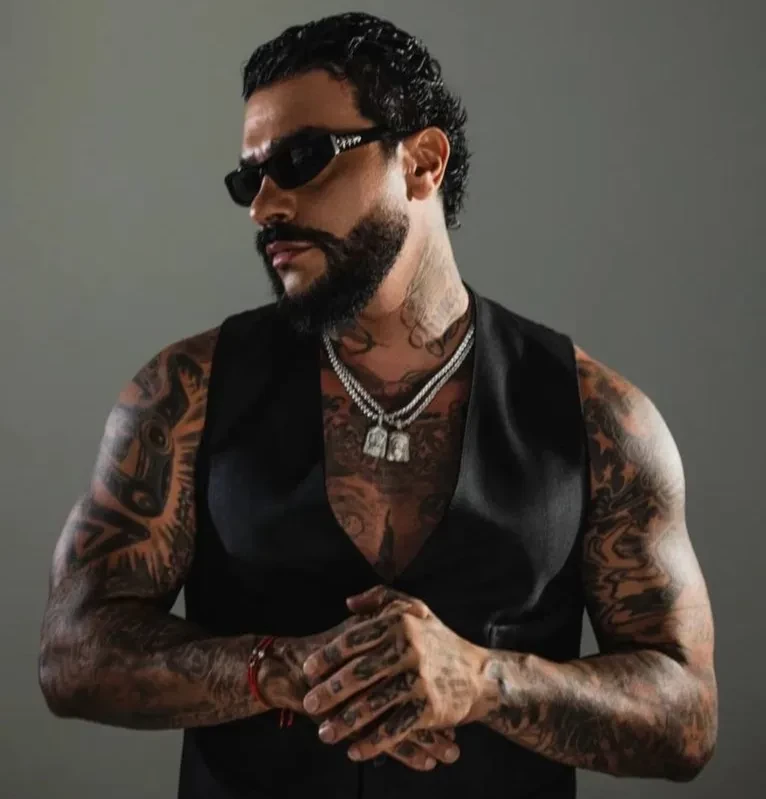 Виктория Боня встретилась с Пенелопой Крус, а Анна Седокова вернулась к прозрачным платьям: соцсети звёзд за неделю