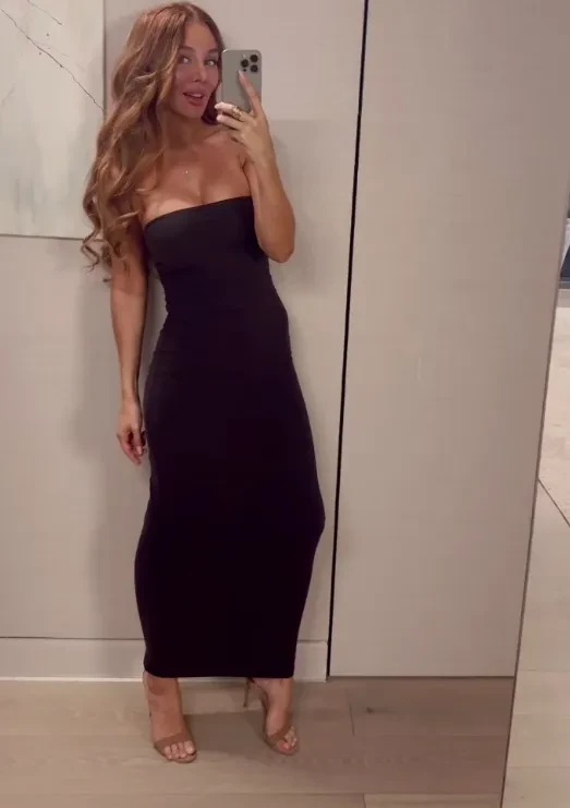 "Впервые вышла из дома". Анна Седокова рассказала, что происходит в её жизни после смерти бывшего мужа