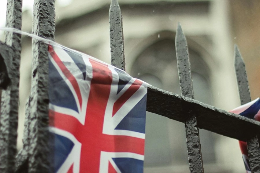 Британия намерена работать над новыми энергетическими санкциями против России