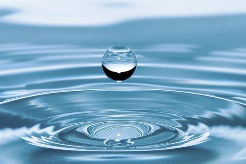 Ресторан в Москве начал продавать специальную воду для кофе по цене 1000 рублей