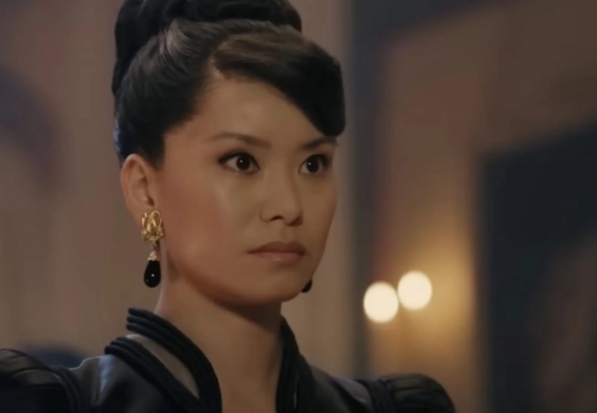 В сети появились новые кадры четвёртого сезона "Бриджертонов" с Кэти Льюнг, которая сыграла первую любовь Гарри Поттера