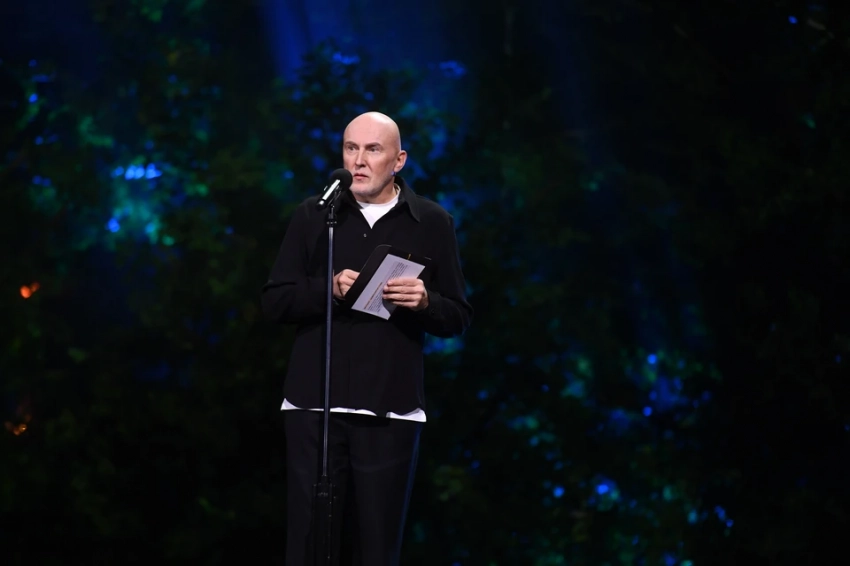 «Когда был на сцене, даже не почувствовал»: Игорь Матвиенко сломал ребра перед премьерой этно-оперы «Князь Владимир»