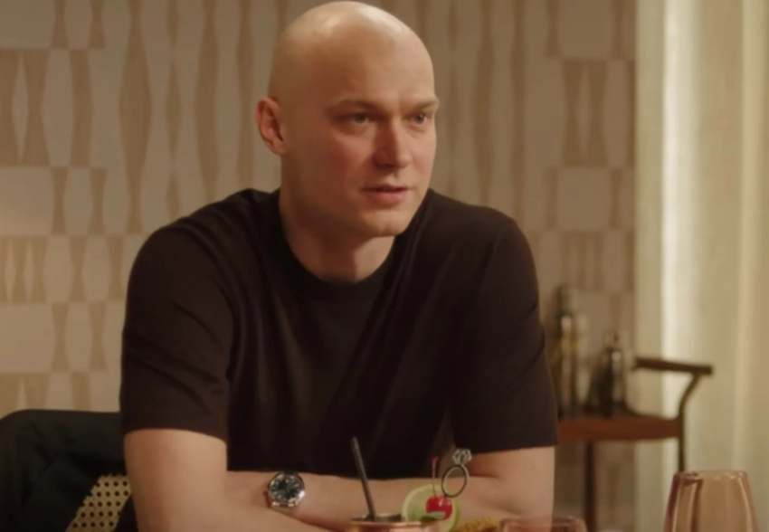 "Do you know шаверма?". Юра Борисов стал гостем британского шоу и рассказал об "Оскаре"