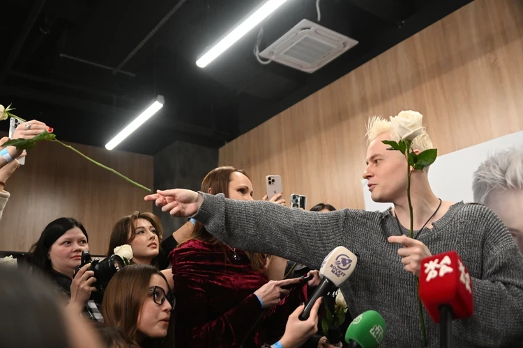 Мизулина сказала «Да», а бывшая жена получила посвящение: Как прошел концерт SHAMAN в Москве