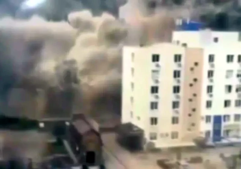 Вторичная детонация на объекте ВСУ в Сумах указывает, что целью был склад с БК