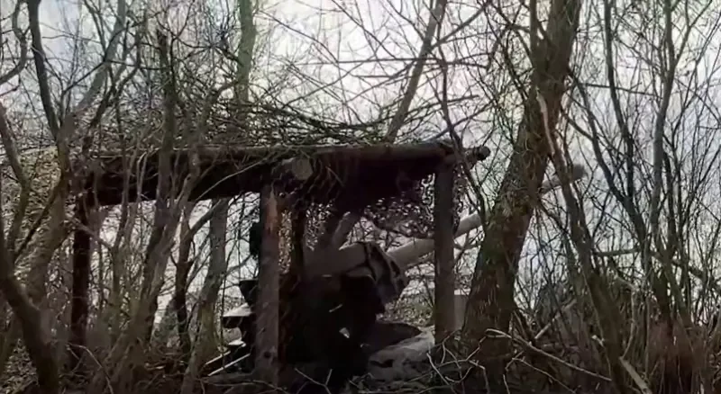 ВС РФ продвинулись южнее Привольненских прудов и ведут бой за село Вольное Поле в 6 км от границы Днепропетровской области