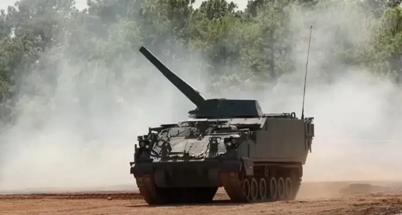 «Дефицит в средствах непрямого огня»: армия США испытывает самоходный миномёт AMPV NEMO