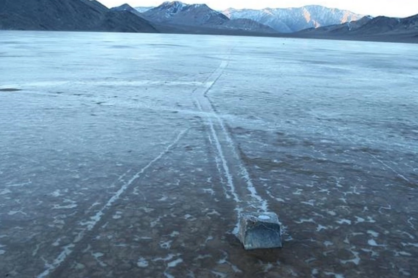 В Долине Смерти в Северной Америке образовалось огромное озеро