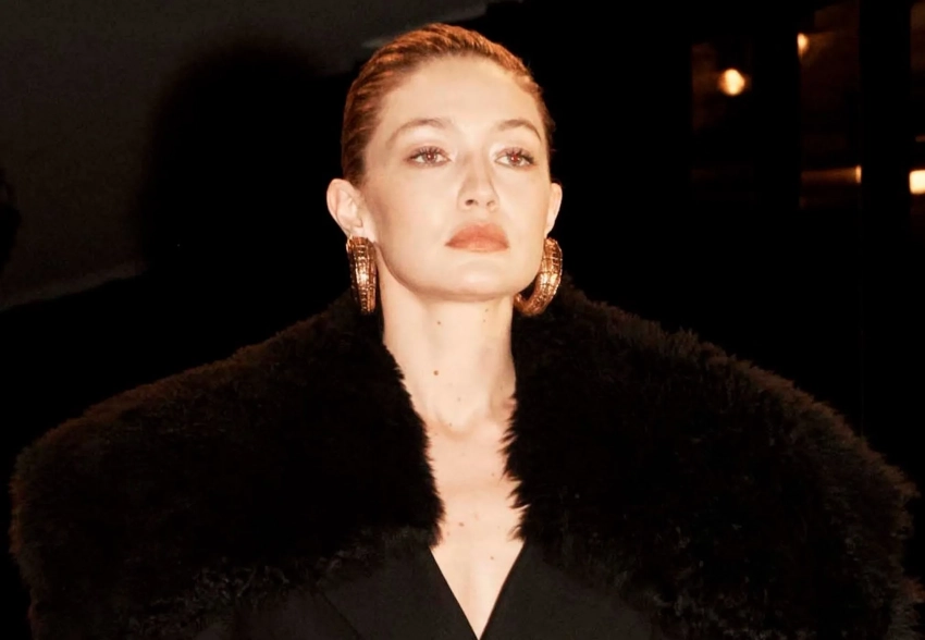 Неделя моды в Париже: Джиджи Хадид, Кристина Романова, Doja Cat на показе Schiaparelli