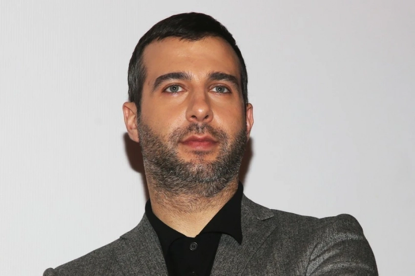 Иван Ургант начал новую жизнь в Париже