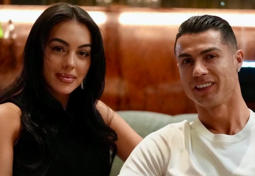 "Мы поженимся, когда почувствуем щелчок". Криштиану Роналду рассказал, почему не спешит делать предложение Джорджине Родригес