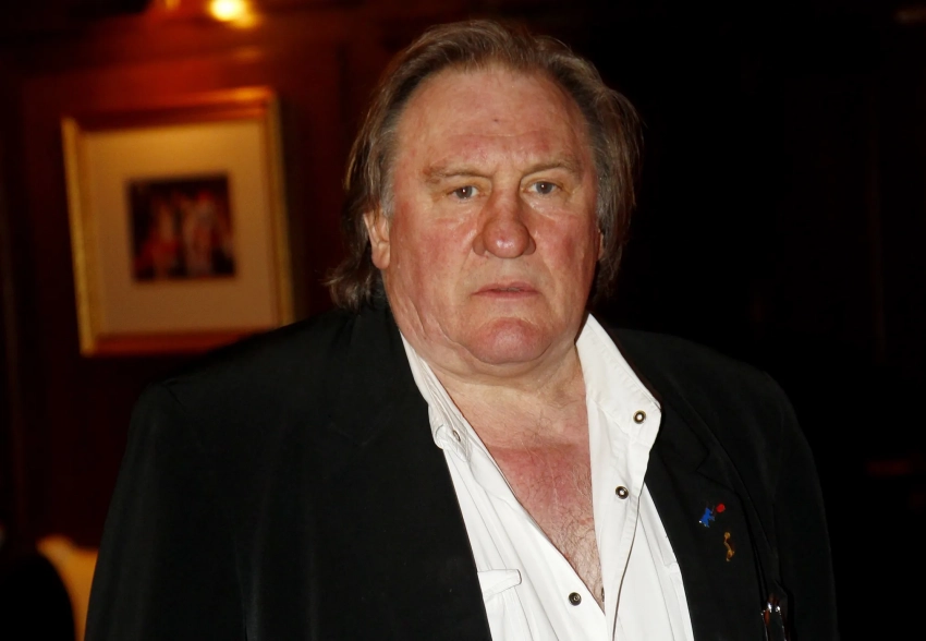 В Париже началось судебное заседание по делу Жерара Депардье: его обвиняют в сексуализированном насилии