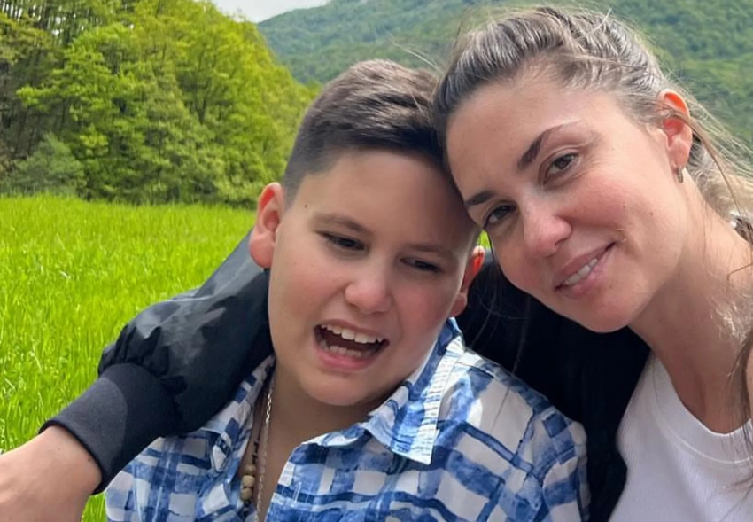 Адвокат Павла Прилучного рассказала, что Агата Муцениеце не отвечает на звонки и сообщения сына