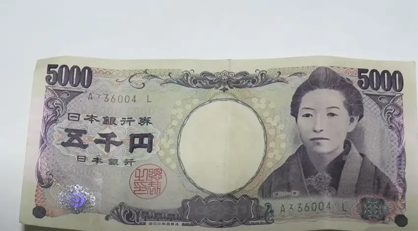 Лавинообразное падение индексов после решений Трампа фиксируется на биржах Юго-Восточной Азии