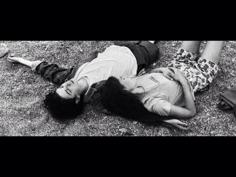 "Я начал подкатывать, сосиску в тесте подогнал". Марк Эйдельштейн рассказал о своём первом школьном романе, который закончился рехабом и слитыми интимными фото