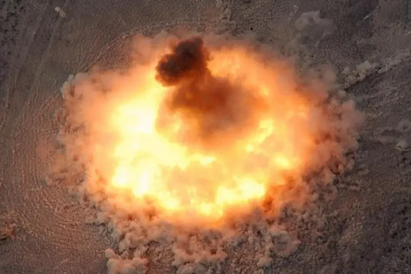 Китай разработал и испытал водородную бомбу в неядерном исполнении