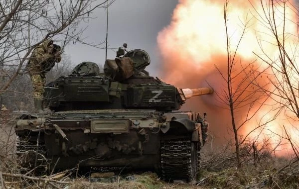 Юрий Подоляка в свежей сводке от 29.04.2025 сообщил о том, что ВС РФ ведут ожесточённые бои в Петровке и Щербиновке